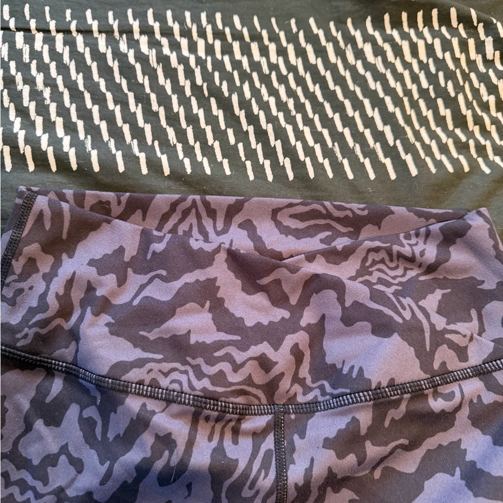 Ethos Crossover Waist Leggings